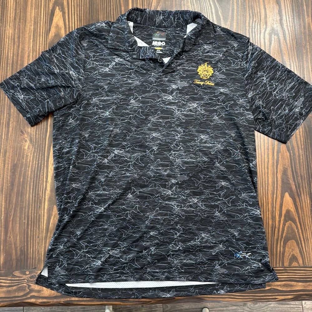 Greg Norman Men’s Golf Polo Shirt Size Medium Shark Pattern Black Trump Dubai